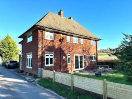 Lynwood, Lane To Black Monkey Bridge, Minehead TA24 6HT