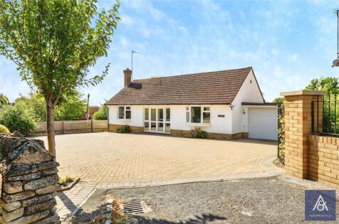 Buckingham Road, Brackley, Northamptonshire