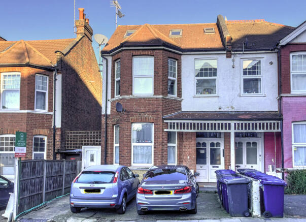1 bed flat, Finchley Central N3 £1325 pm