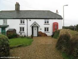 126, Stoop, Road From Clovelly Cross To Turnpikegate, Bideford EX39 5RW