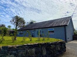 Llannwyn, Road Northwards Passing Rhos Bach To Cae Bach Estate, Pwllheli LL53 5UN