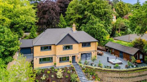 Hazelwood Lane, Chipstead