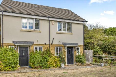 Brookwood Farm Drive, Knaphill, Woking, Surrey, GU21