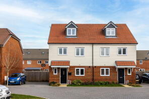 42, Nightingale Way, Sayers Common BN6 9HP