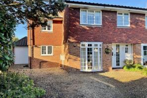 51, Telegraph Lane, Claygate, Esher KT10 0DT