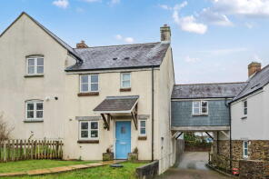 2, Fosters Meadow, Gunnislake PL18 9FG