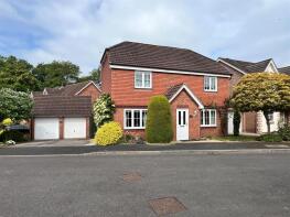 29, Quinton Close, Hatton Park, Warwick CV35 7TN