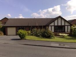 45, Cumbrian Way, Burnley BB12 8UN