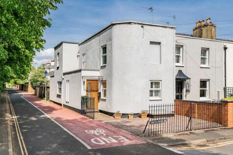 Naunton Lane, Leckhampton, Cheltenham, Gloucestershire, GL53
