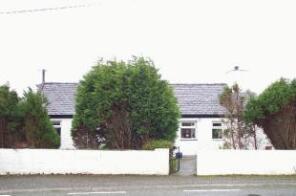 Tyn Cae, B5112 From Junction Near Tafarn Y Botel To Maen Hir, Carmel, Llannerch-y-medd LL71 7DH