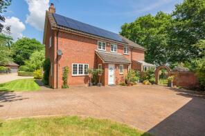 3, Windsor Oaks, Kingshall Street, Bury St. Edmunds IP30 9LG