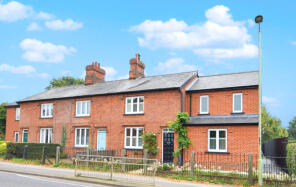 1, School Cottages, The Street, Woodbridge IP12 2QP