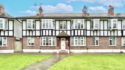 Tudor Court, Walthamstow, E17