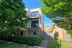 10, Strawberry Drive, Bristol BS49 4GA