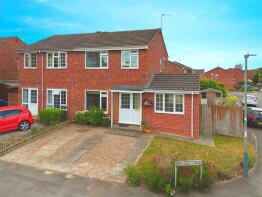 2, Spring Lane, Leamington Spa CV31 1XD