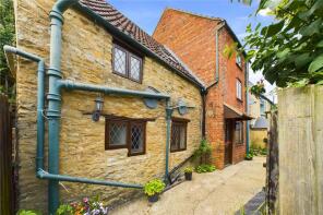 44, Queen Street, Kettering NN14 1AZ