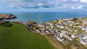 4, Meadow View, Inner Hope To Outer Hope, Kingsbridge TQ7 3HH