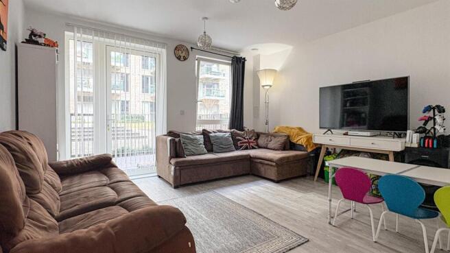Shipbuilding Way, London, E13 for Sale by Barrain