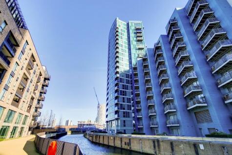 High Street, London, E15