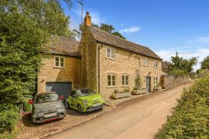7, Mays Lane, Tetbury GL8 8NX