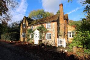 Briar Cottage, Bottom Lane, Kings Langley WD4 9AW