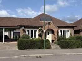 15, Charlwood Drive, Henfield BN5 9FA