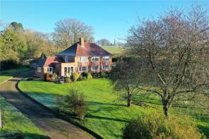 Carlettdene, Church Hill, Midgham, Reading RG7 5UQ