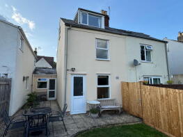 9, Etheldene Road, Cashes Green, Stroud GL5 4RF
