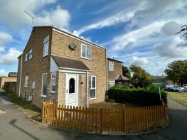 43, St Andrews Walk, Allhallows, Rochester ME3 9QY
