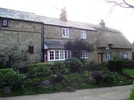 Middlecot, Church Lane, Towcester NN12 7LP