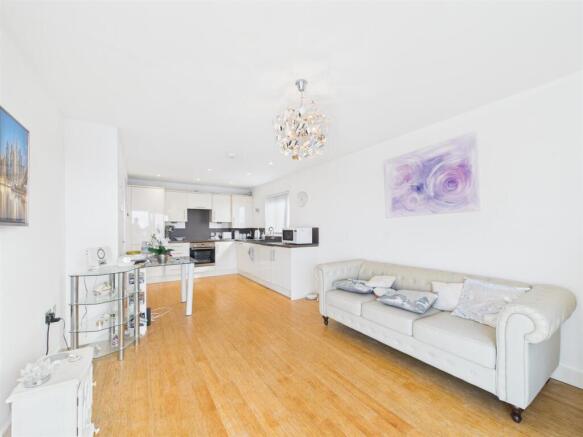 Kitchen/Living Room