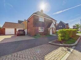 8, Carriage Road, Aylesbury HP22 7AN