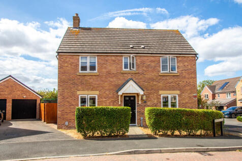 Bamburgh Close, Rushden
