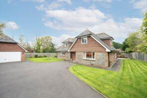 Gomera, Stane Street, Pulborough RH20 1BG