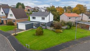 17, Moray Drive, Torrance G64 4JG