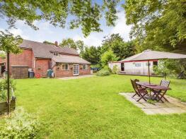Wingfield Castle Cottage, Vicarage Road, Diss IP21 5RB