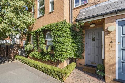 Ashen Grove, Wimbledon Park, SW19