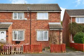 42, Blackthorn Close, Brough HU15 2QJ