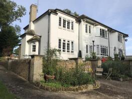 Flat 5, Hill House, Overthorpe Road, Banbury OX17 2AA