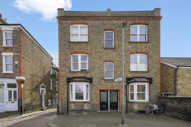 Guildford House