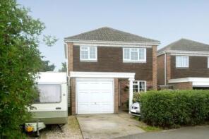 6, Arkle Avenue, Thatcham RG19 3UA