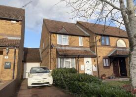 17, Laurel Fields, Potters Bar EN6 2BB