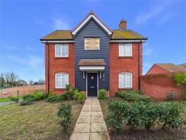 16, Blanchefort Gardens, Witham CM8 3GW