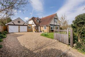 Westray, Park Corner, Nettlebed, Henley-on-thames RG9 6DR