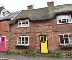 27 The Warren, Church Street, Sturminster Newton DT10 1DB