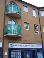 Flat 2, The Octagon, Waterfront, Brighton Marina, Brighton BN2 5UU