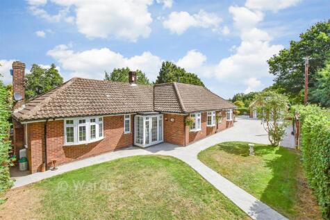 Pleasant Valley Lane, East Farleigh, Kent