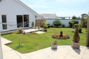 28, Bryn Tyddyn, Criccieth LL52 0PE