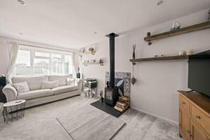 100, Cumber Close, Kingsbridge TQ7 3DG