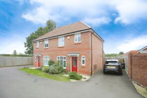 70, Ribbon Avenue, Nuneaton CV10 9TL